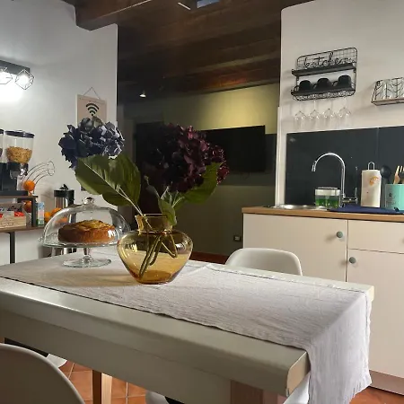 Domus Conte Federico Apartment